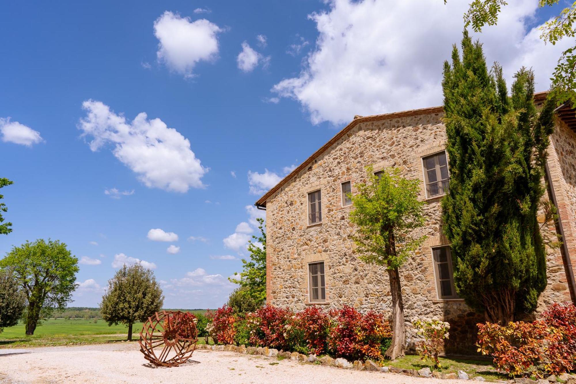 Villa Le Beringhe - Wine Pool & Relax コッレ・ヴァル・デルザ エクステリア 写真