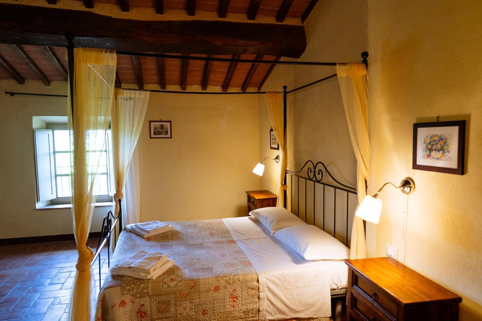 Villa Le Beringhe - Wine Pool & Relax コッレ・ヴァル・デルザ エクステリア 写真