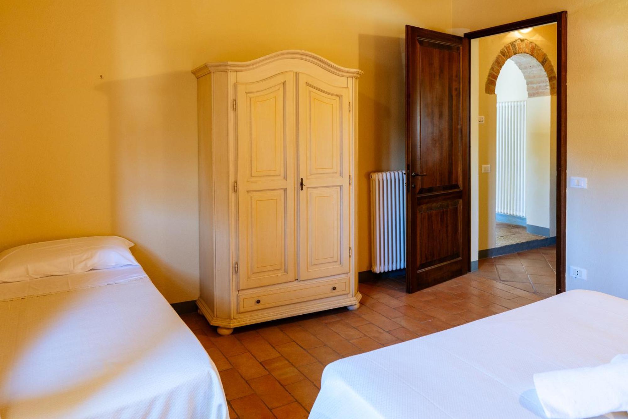 Villa Le Beringhe - Wine Pool & Relax コッレ・ヴァル・デルザ エクステリア 写真