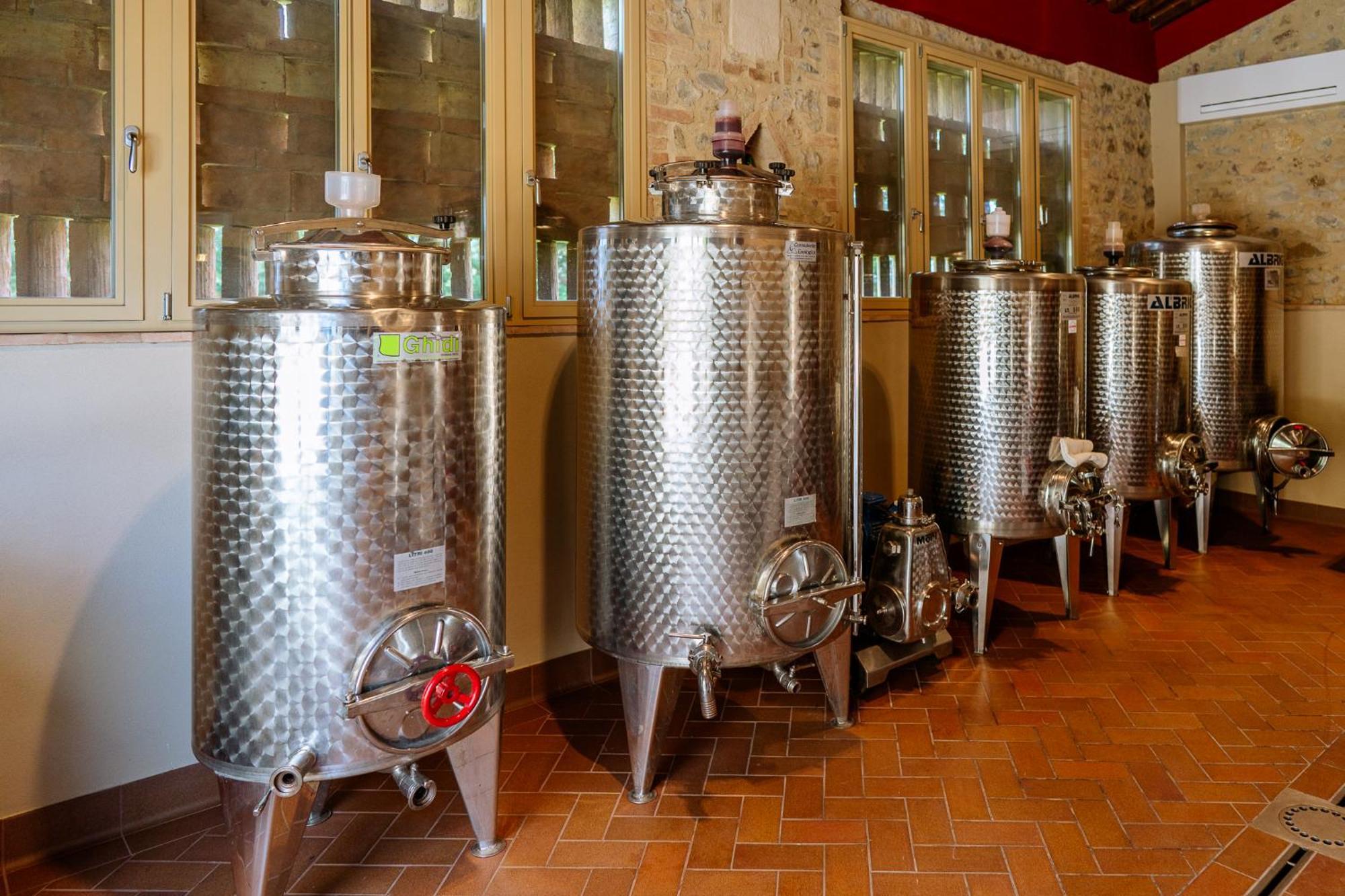 Villa Le Beringhe - Wine Pool & Relax コッレ・ヴァル・デルザ エクステリア 写真