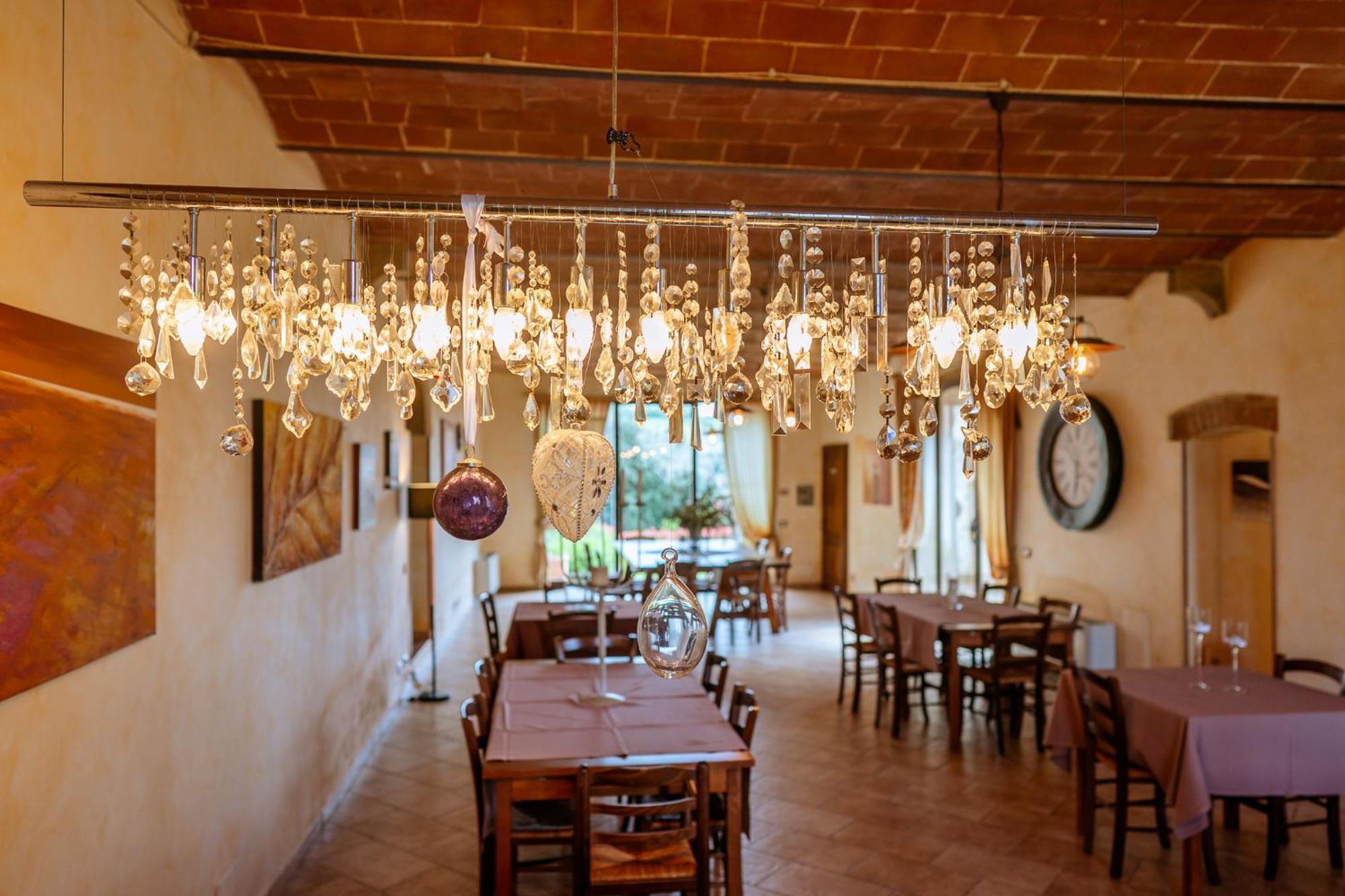 Villa Le Beringhe - Wine Pool & Relax コッレ・ヴァル・デルザ エクステリア 写真